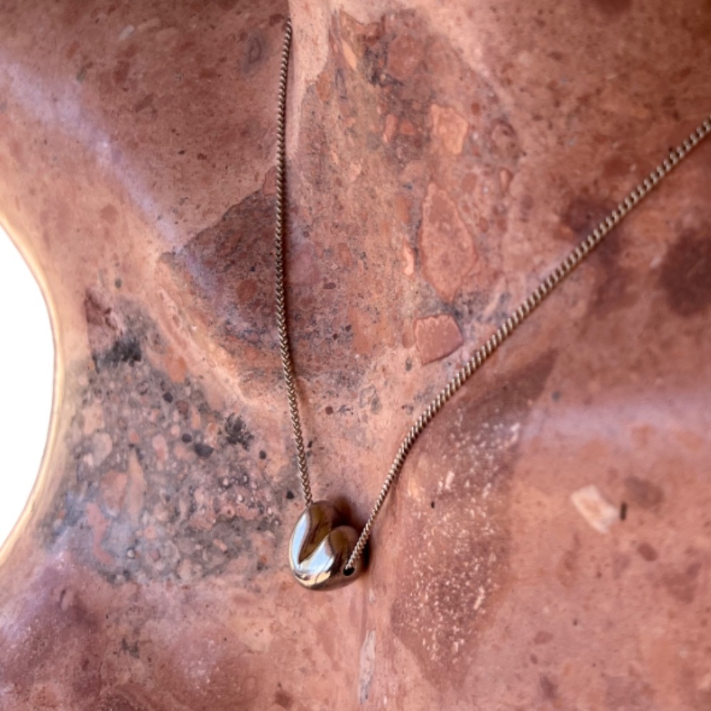 Xilo Heart Silver Necklace - Picture 4 of 11